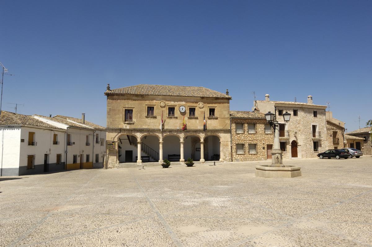 Plaza del infante Don Juan Manuel, Alarcón