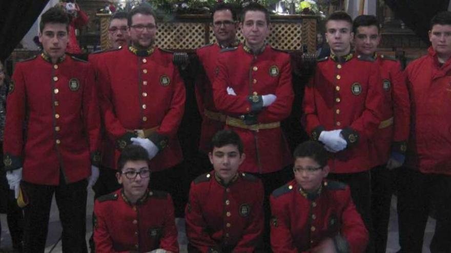 Miembros de la Banda de Cornetas y Tambores durante la presentación del Cristo de las Tres Caídas.