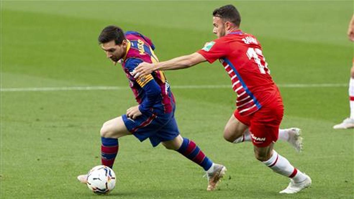 Leo Messi, ante el Granada en el Camp Nou