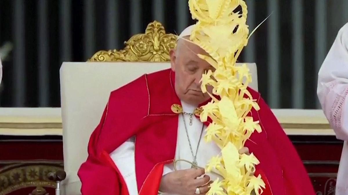 El Papa no lee la homilía preparada para la misa del Domingo de Ramos