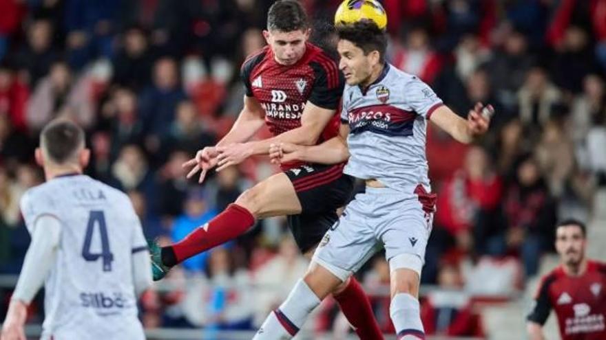 Un arreón final condena al Levante (2-1)