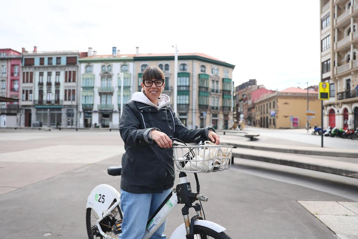 EN IMÁGENES: Los usuarios de las bicicletas de alquiler en Avilés, críticos con el estado del servicio EN IMÁGENES: Los usuarios de las bicicletas de alquiler en Avilés, críticos con el estado del servicio