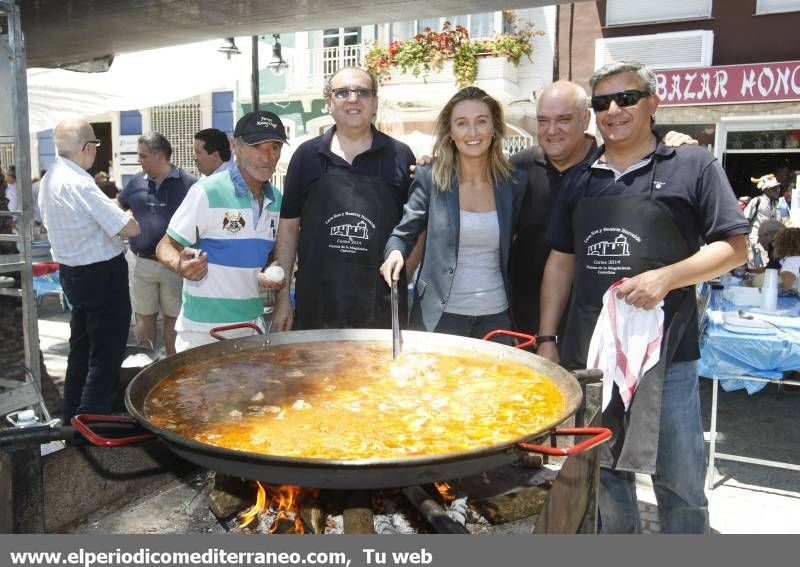 GALERÍA DE FOTOS - Día de las paellas en El Grao