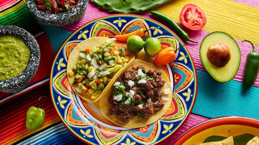 Cristina Pedroche nos enseña la tlayuda, un plato mexicano que le encanta
