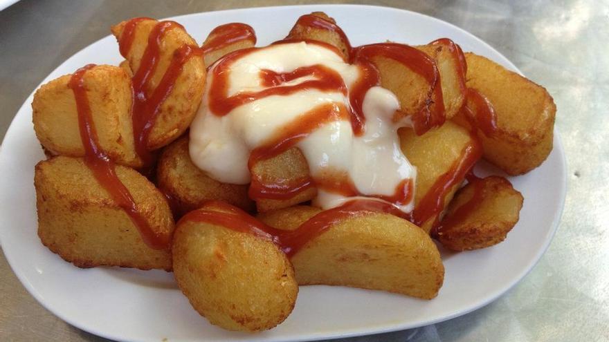 Las patatas bravas según el Chef Bosquet deben tener preferiblemente una buena salsa.