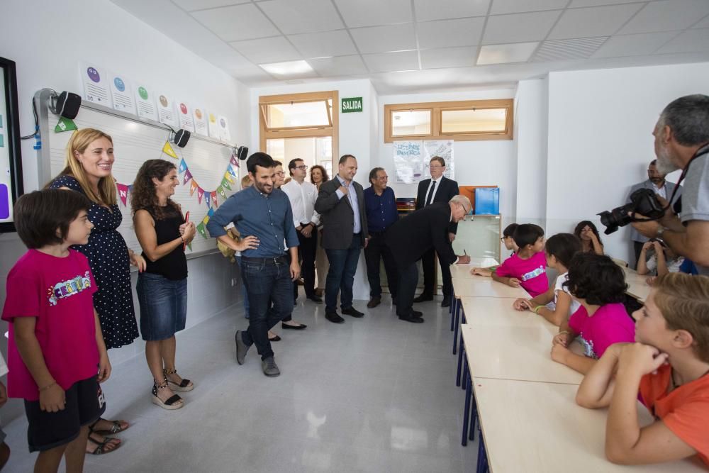 La clase política inaugura el curso escolar