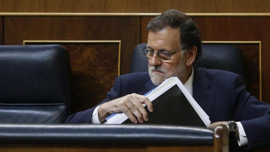 Rajoy responderá este miércoles a las preguntas de la oposición en el Congreso