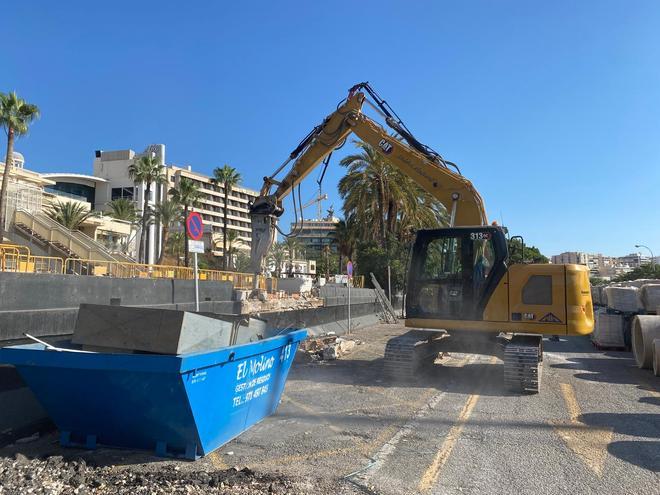 Empiezan los trabajos de demolición de la discoteca Social Club Mallorca del Paseo Marítimo