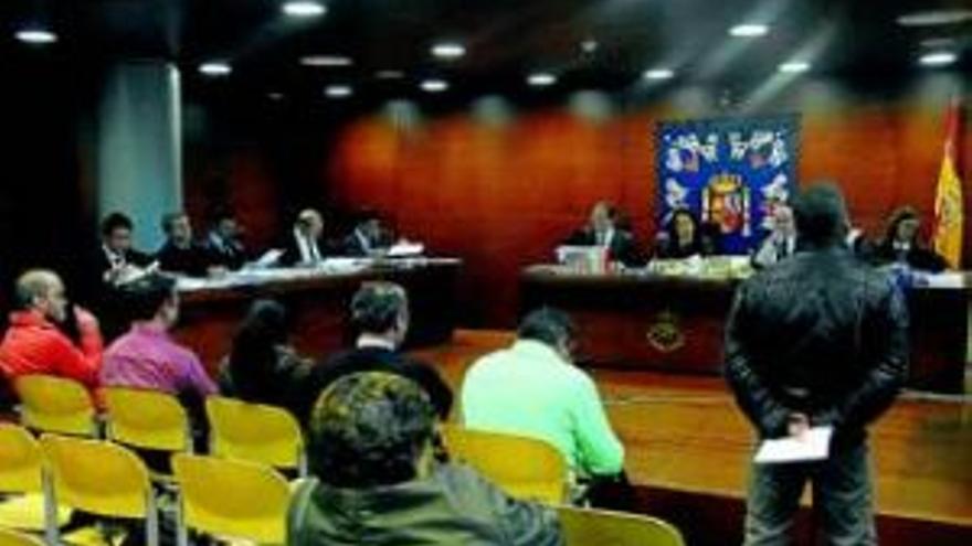 La fiscal mantiene su petición de 7 años de cárcel para el exsecretariodel subdelegado