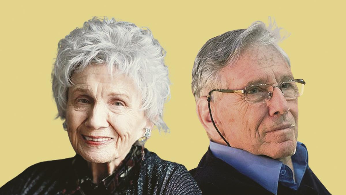 Los escritores Alice Munro y Oz Amos.