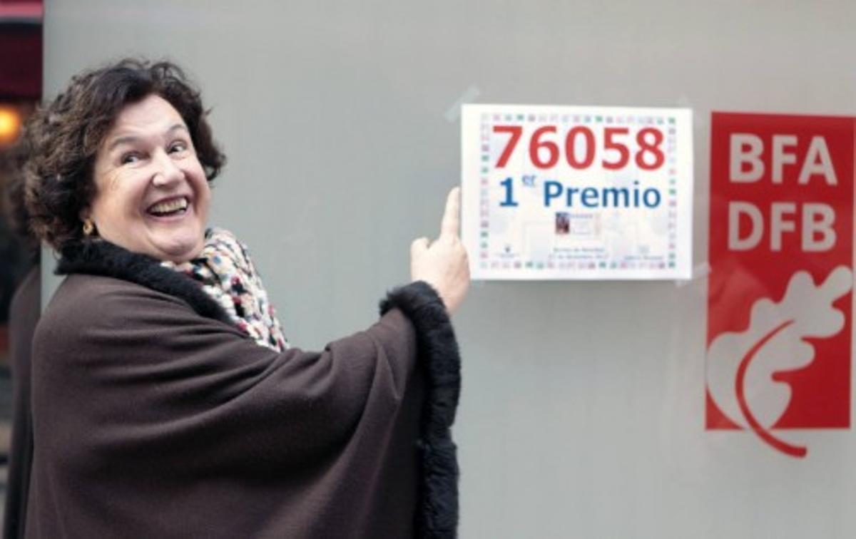 VENDIDOS DOS DÉCIMOS DEL GORDO EN BILBAO Y DERIO (BIZKAIA)