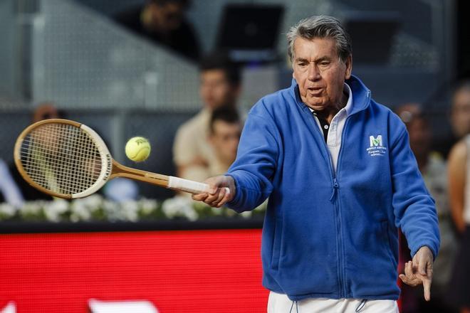 Manolo Santana, una vida entregada al tenis