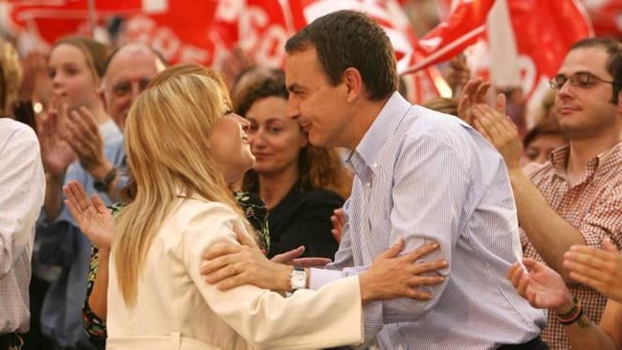 Zapatero  Un mitin del expresidente en Alicante en el marco de la investigación