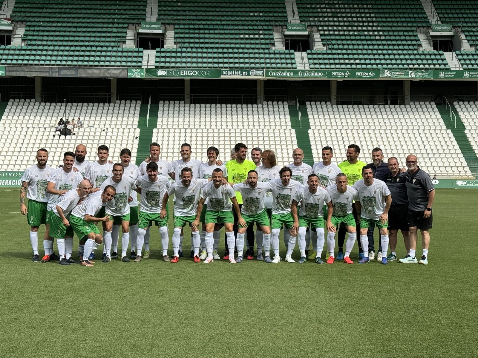 Homenaje a Javi Flores: la despedida más solidaria, en imágenes