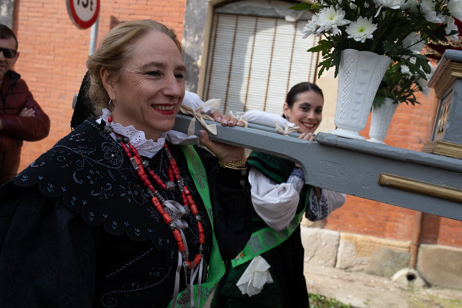 GALERÍA| Las Águedas de Moraleja del Vino toman el bastón de mando