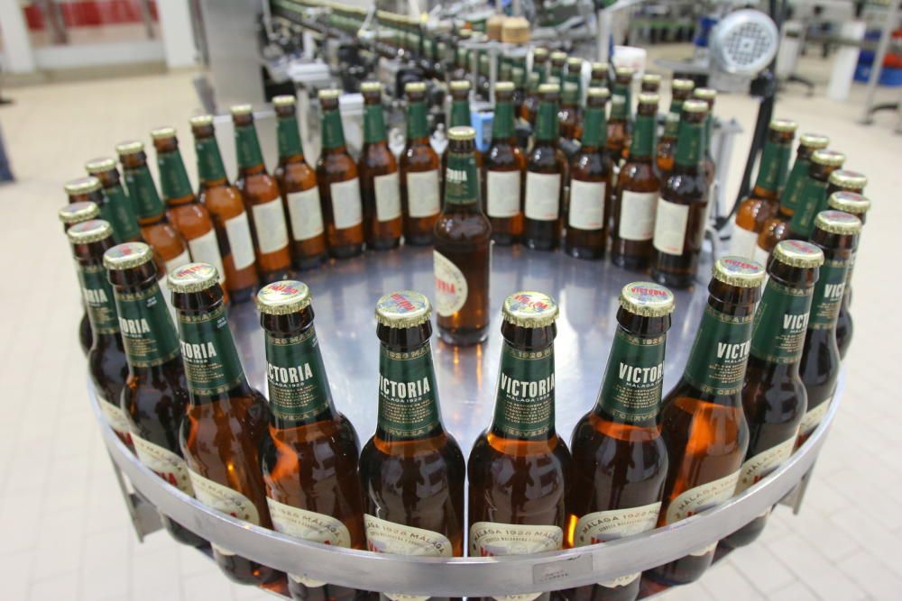 Inauguración de la fábrica de Cerveza Victoria en Málaga