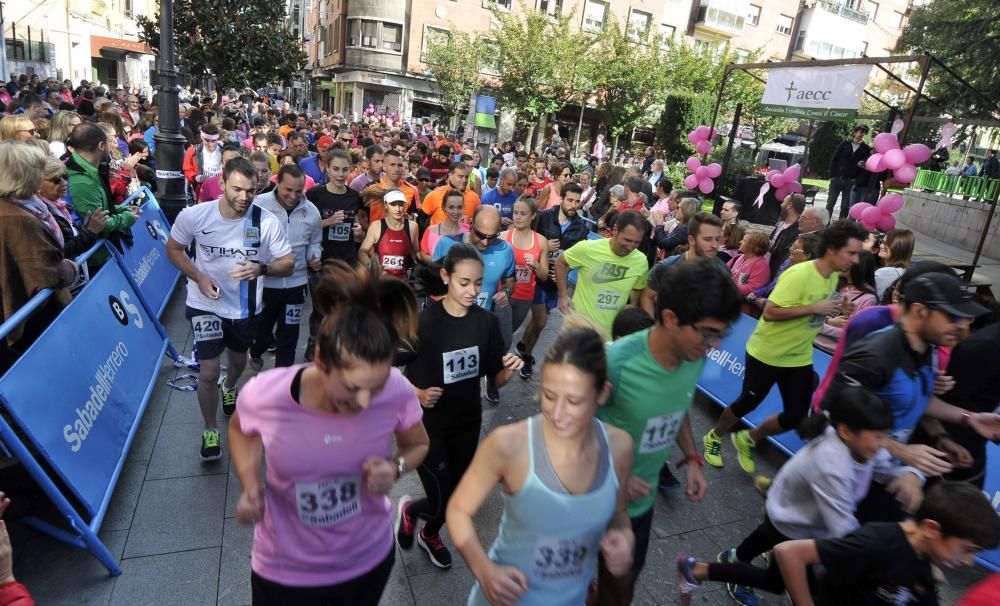 Carrera solidaria contra el cáncer de mama en Mieres