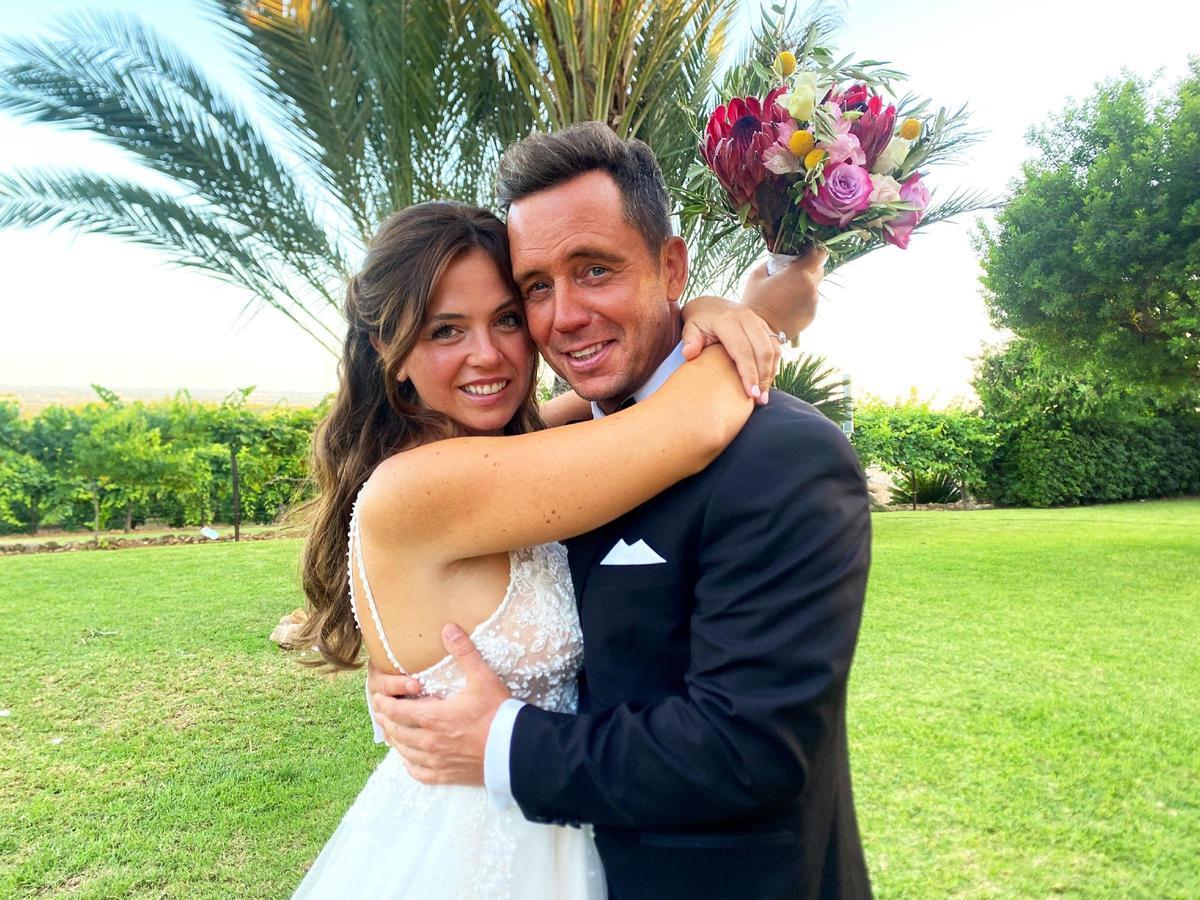 Emily Gierten und Lorenz Büffel bei ihrer Hochzeit