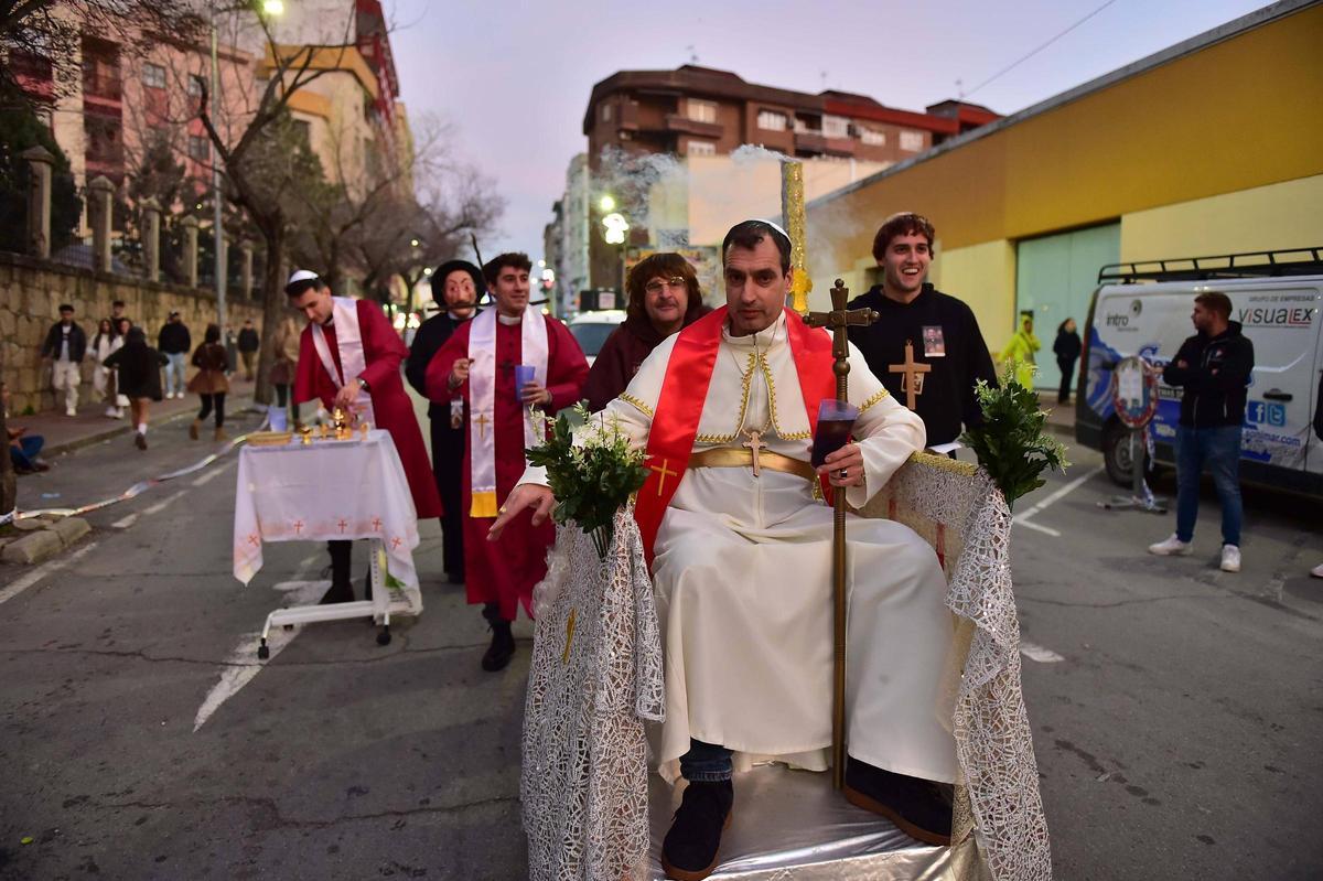 Fotogalería | El Carnaval de Navalmoral de la Mata exhibe su mejor cara cargada de innovación, alegría y creatividad
