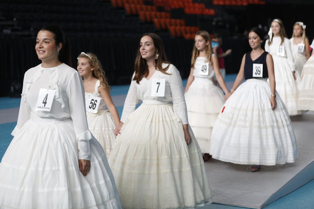 Ensayo de las candidatas a fallera mayor 2019 en la Fonteta