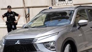 Vehículo de la policía que ha trasladado a Santos Cerdán a la prisión de Soto del Real , en Madrid.