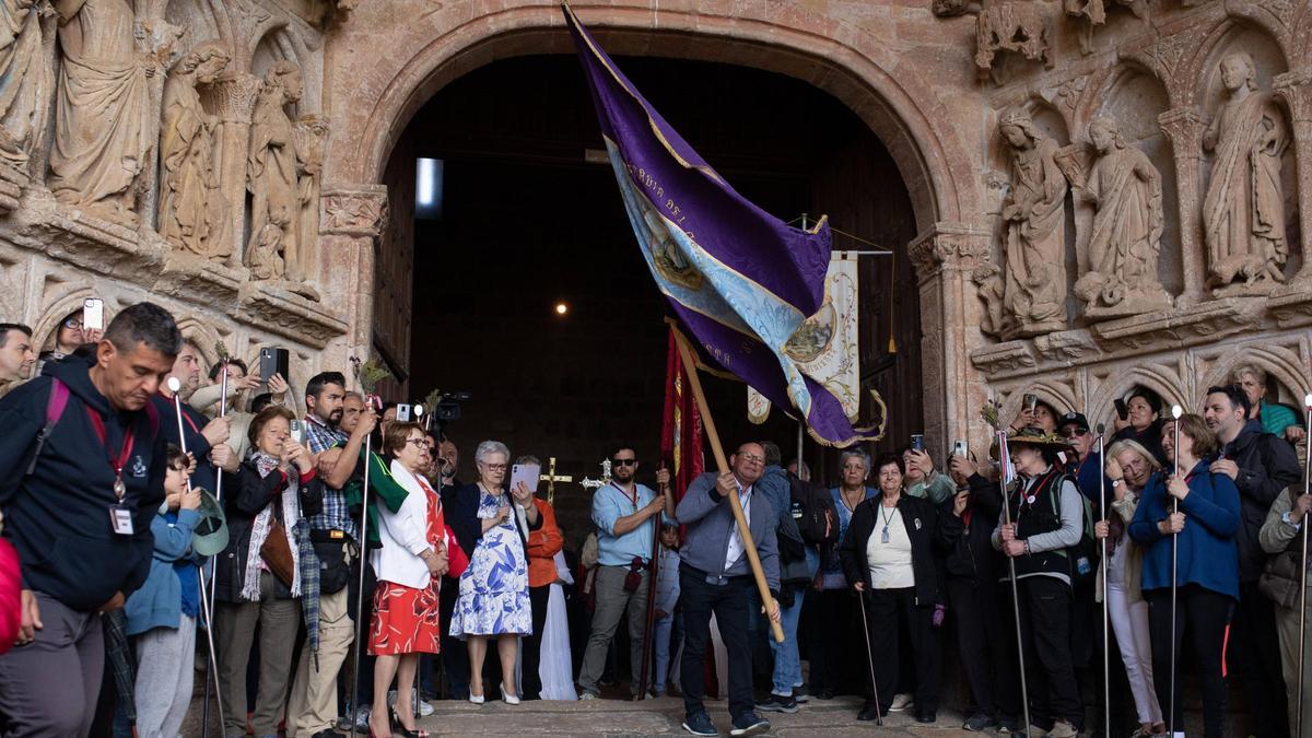 La romería de La Hiniesta, en imágenes