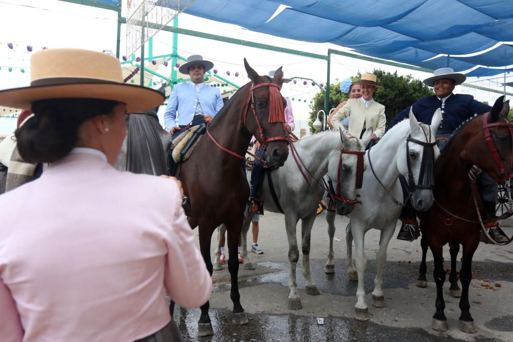 Ambiente en el Real de la Feria de Málaga del martes 16 de agosto.