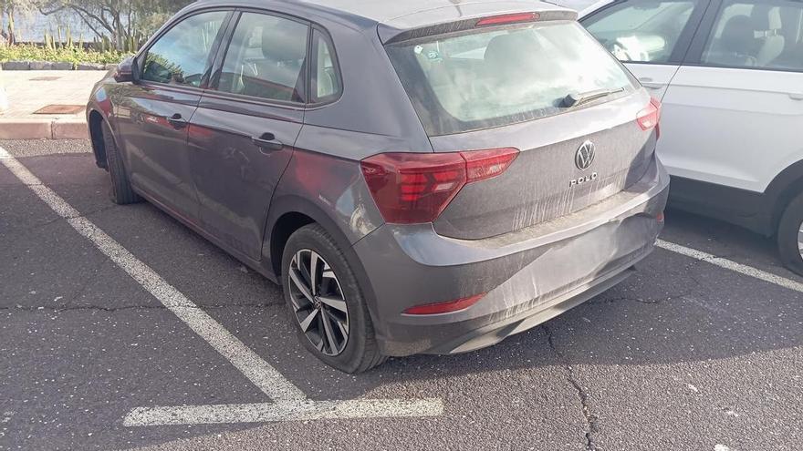 La Guardia Civil investiga el pinchazo de ruedas a once coches de alquiler en Tenerife