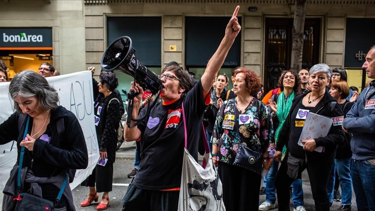 zentauroepp50509144 barcelona 21 10 2019   manifestaci n de protesta de los trab191021183102