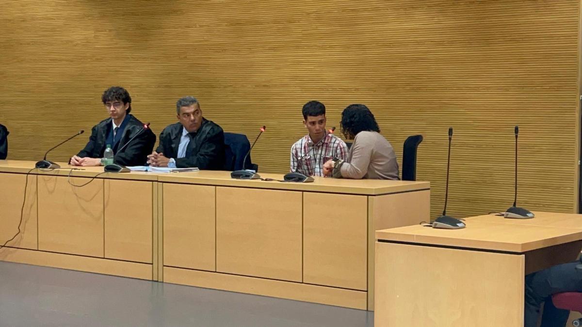 Mourad Boumeheta admite que asesinó a puñaladas a un joven en el parque Arnao de Telde