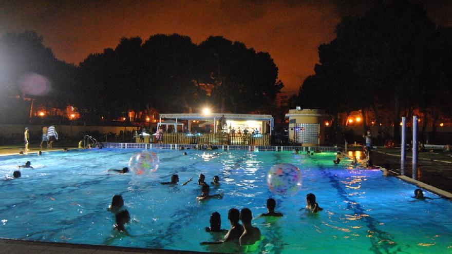 La piscina de Valencia que abrirá por la noche este verano