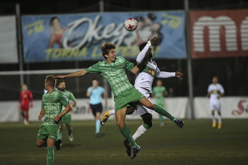 El Elche vuelta alto en Cornellà.