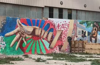 El Cementerio, un barrio que se «hunde» en el olvido de Alicante