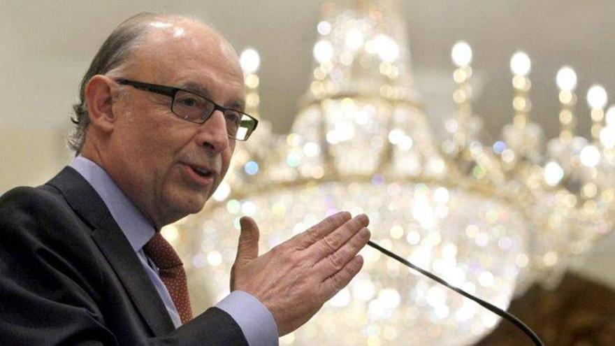 Montoro achaca el déficit estatal a las transferencias a otras administraciones