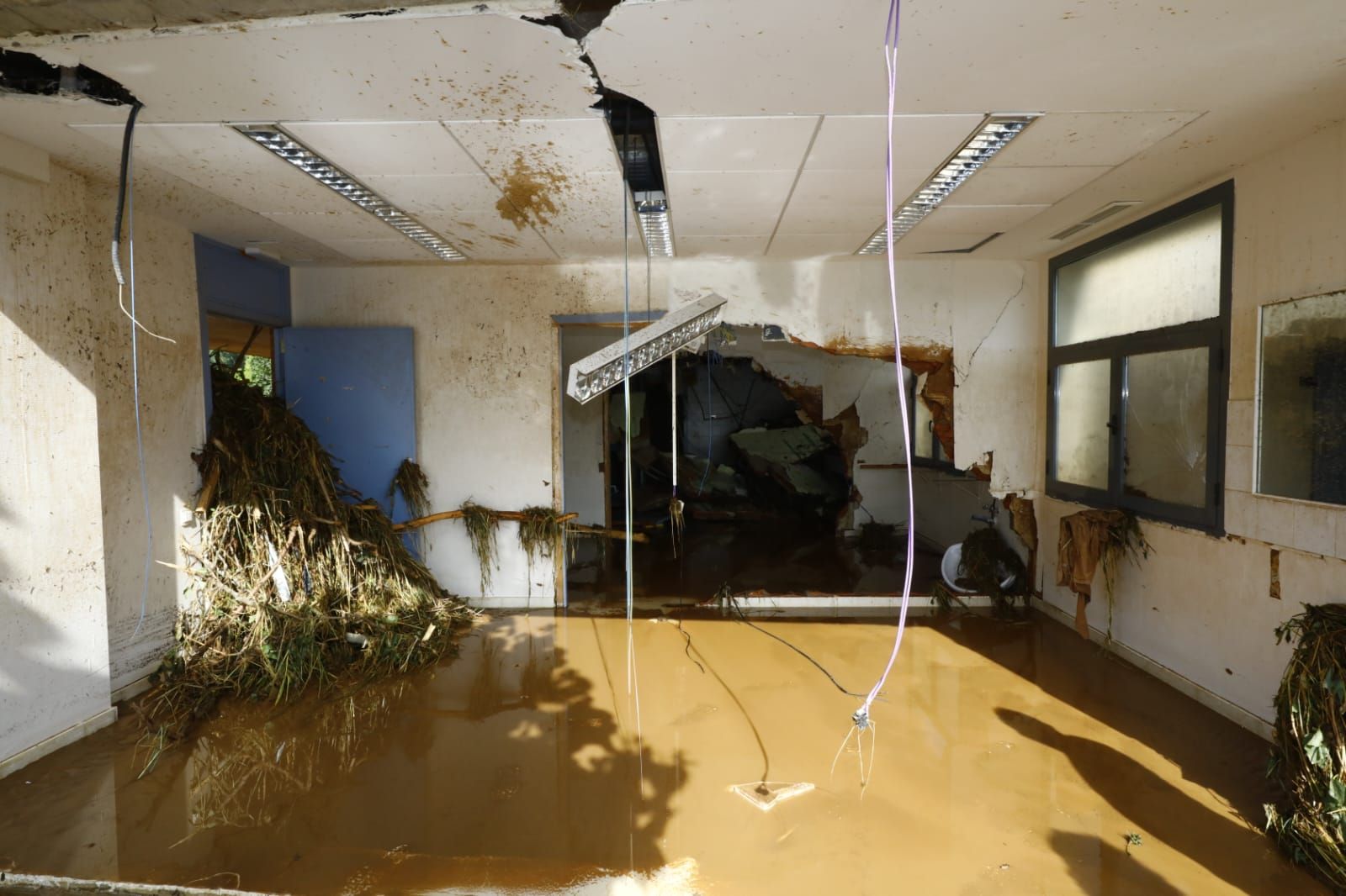 En imágenes | Así ha quedado Azuara tras la fuerte tormenta que causó destrozos este viernes