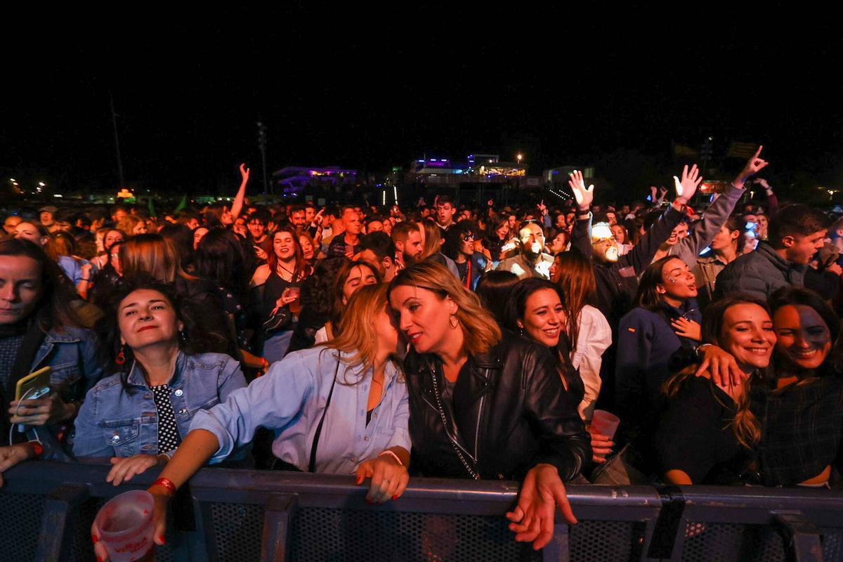 Valencia VLC festival vibra fest de mahou concierto se la la love