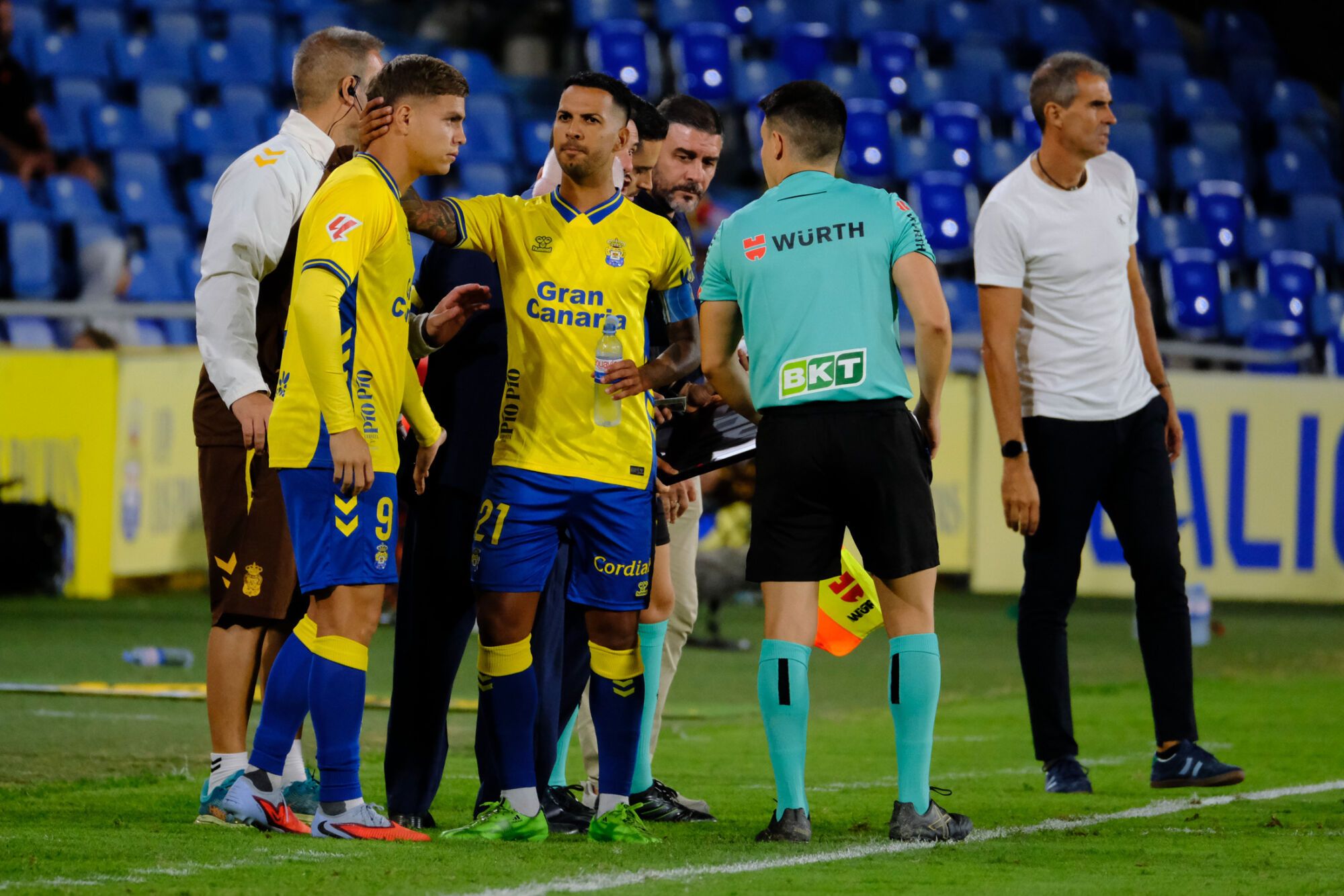 UD Las Palmas- Cádiz | 05/10/2025  | 05/10/2025 | Fotógrafo: José Carlos Guerra