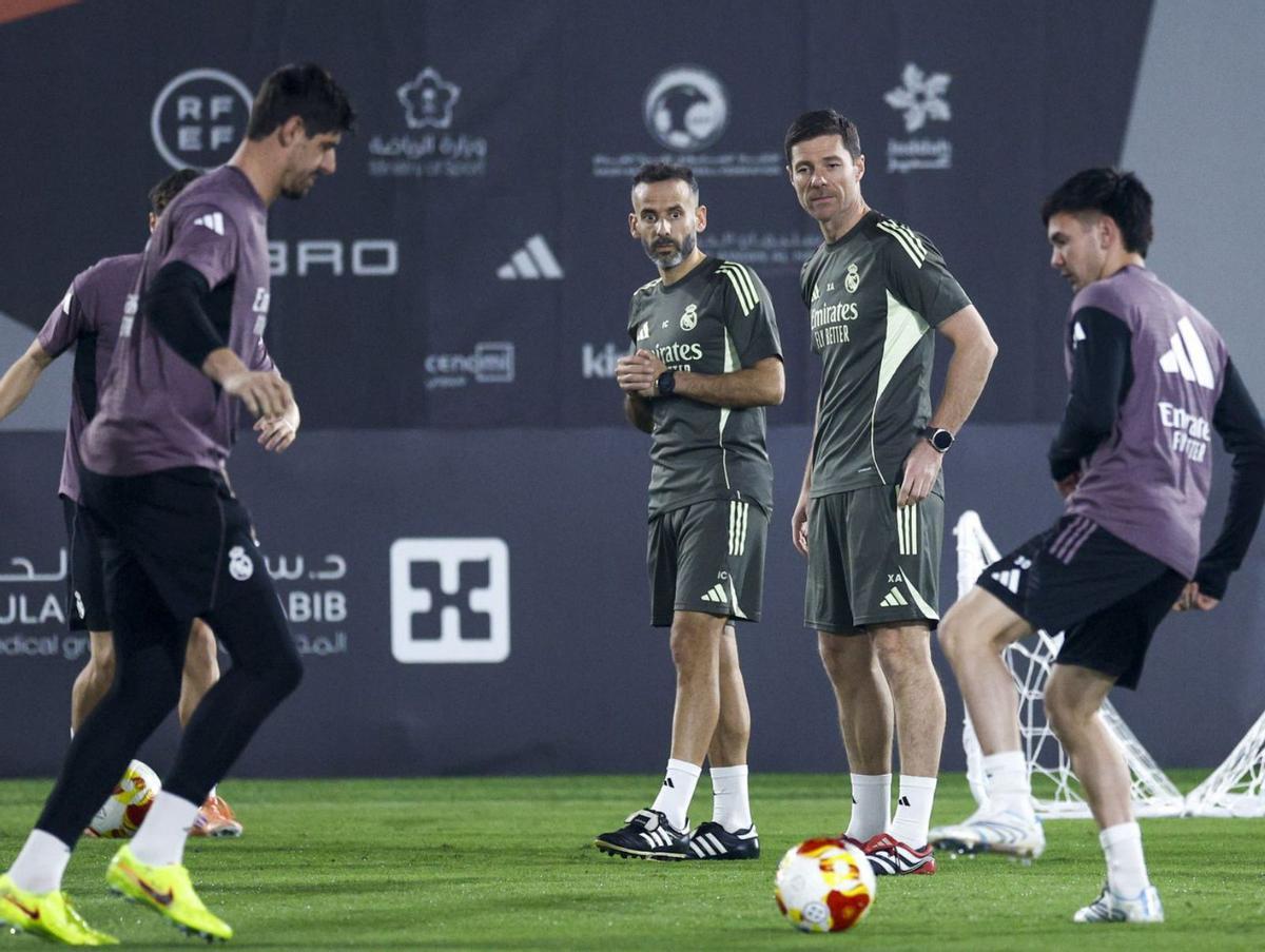 Xabi Alonso aspira a conquerir un títol que canviï el seu destí