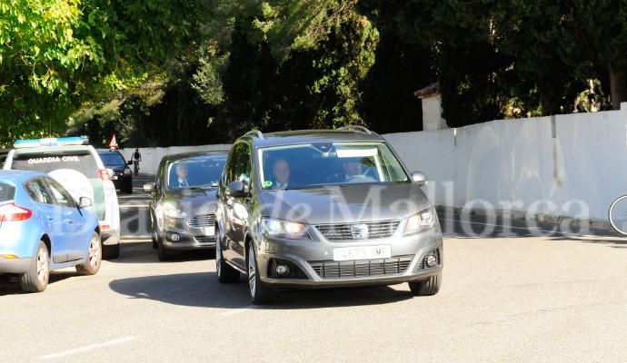 Los Reyes eméritos llegando a la boda de Rafa Nadal y Mery Perelló