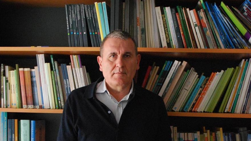 «El riesgo cero no existe: mejor no tocar aves muertas»