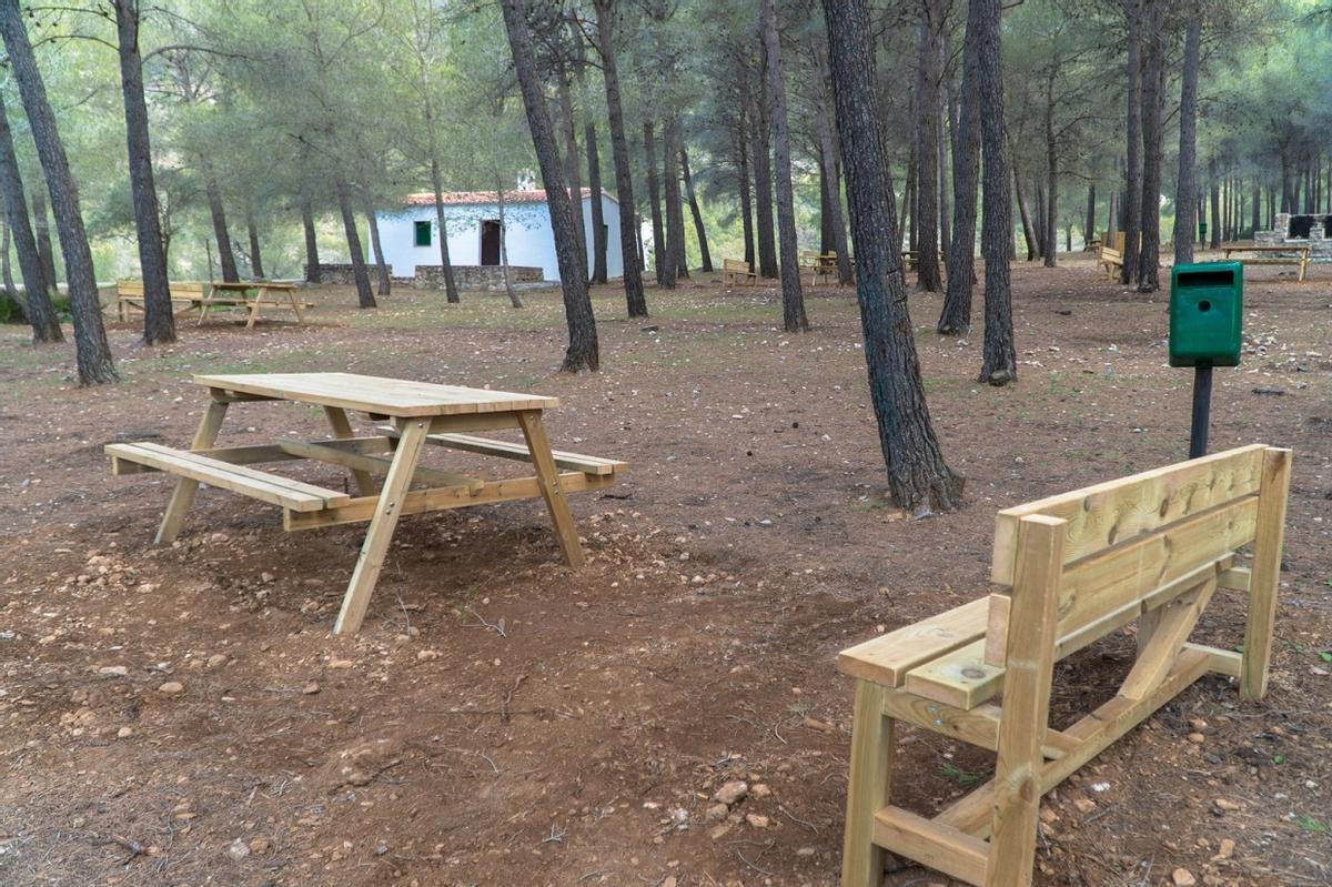 Nerja renueva el equipamiento de El Pinarillo.