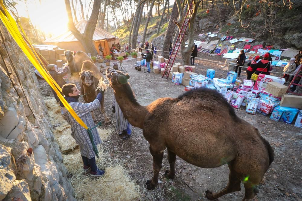 Los Reyes Magos abren las puertas de su campamento