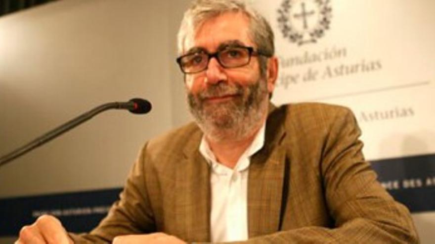 Rueda de Prensa de Antonio Muñoz Molina, premio Príncipe de Asturias de las letras 2013