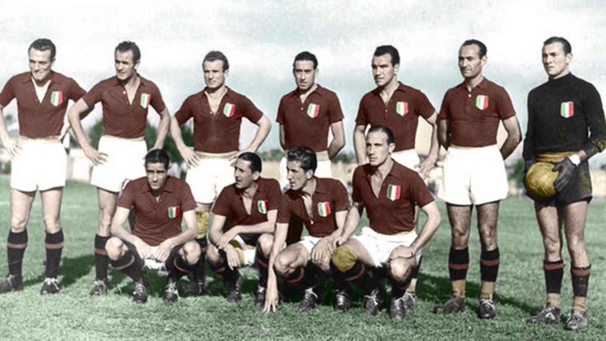 Imagen de una alineación del Torino en 1949.
