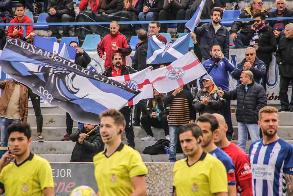 El Alcoyano se ha impuesto al Eldense (2-0) y ha aumentado a 9 puntos la diferencia con el Intercity.