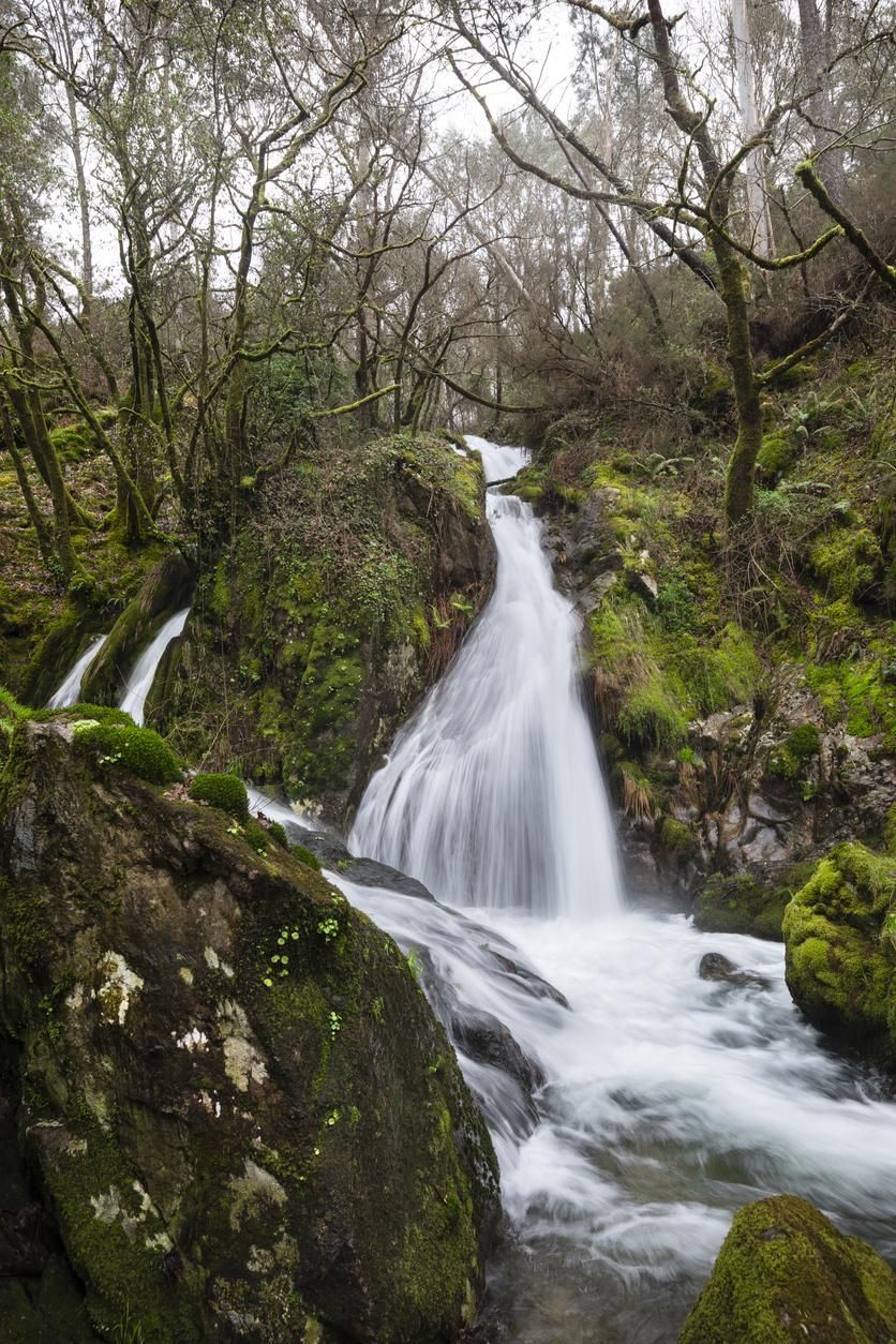 La cascada más alta termina en unos rápidos
