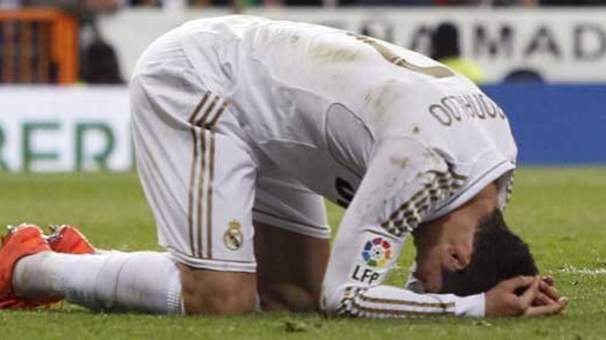 Ronaldo se lamenta en una jugada del partido.