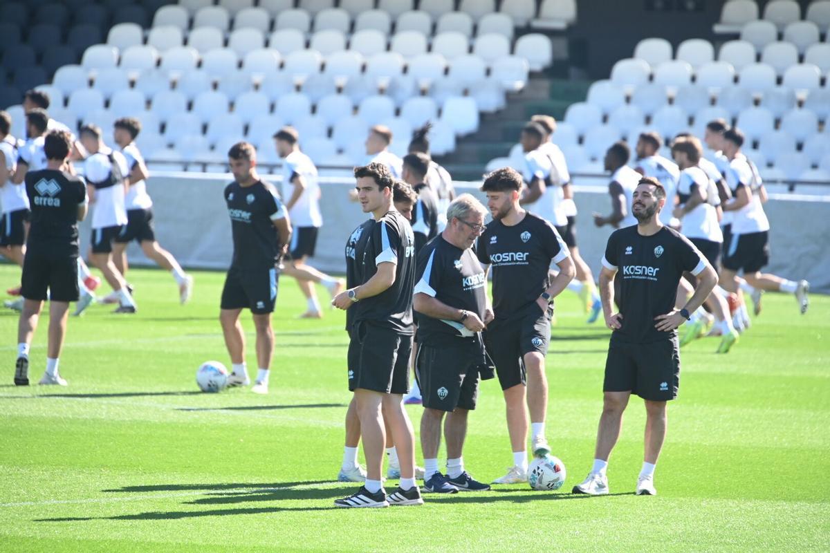 El equipo de Pablo Hernández prepara el partido contra el Burgos