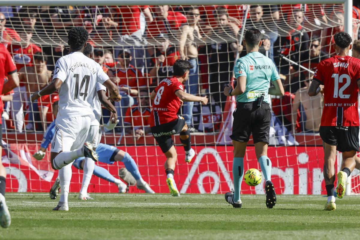 El Mallorca gana al Real Madrid al descanso con un gol de Morlanes (1-0) El Mallorca gana al Real Madrid al descanso con un gol de Morlanes (1-0)