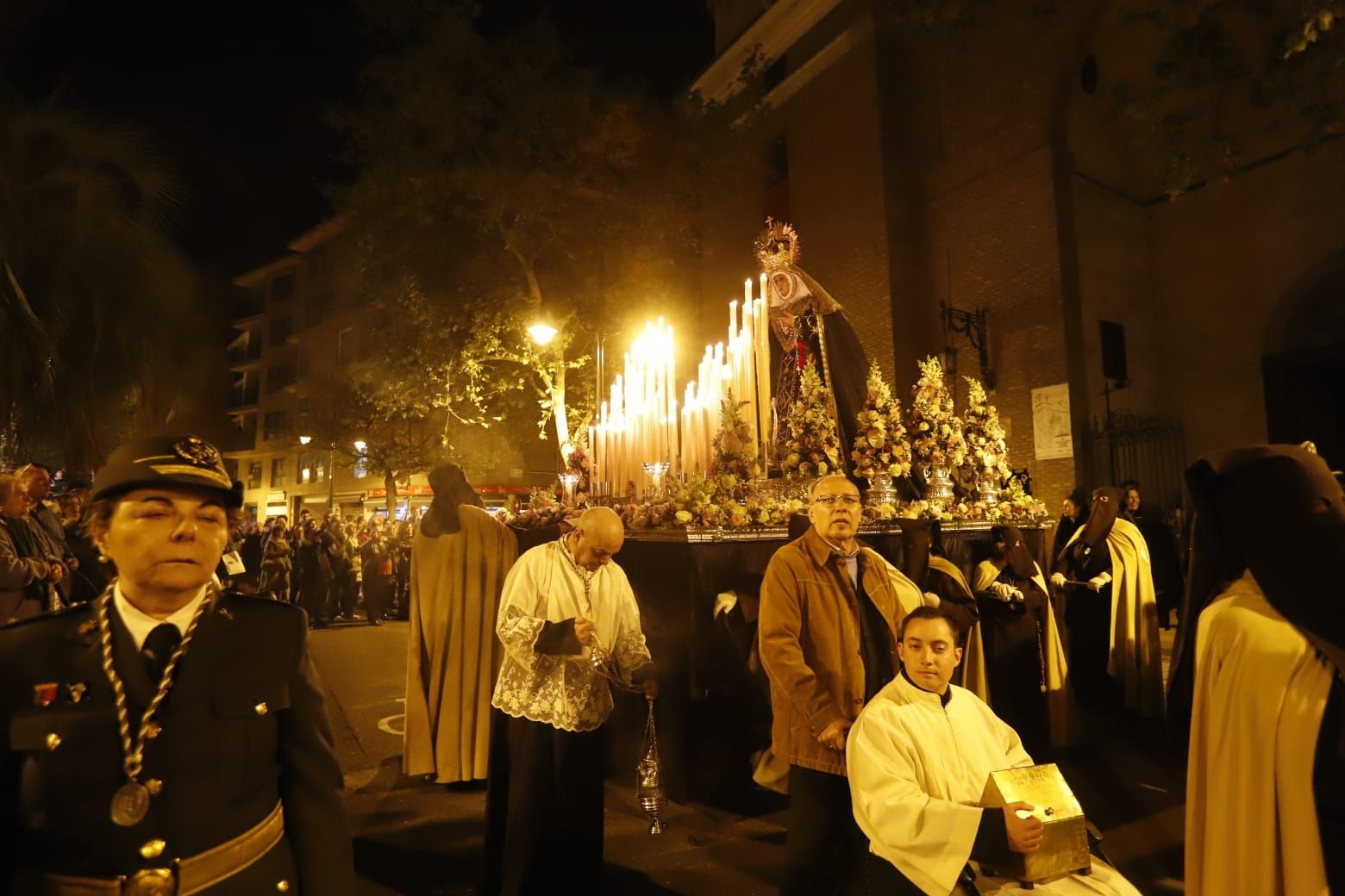 En imágenes | Procesiones del Martes Santo en Zaragoza